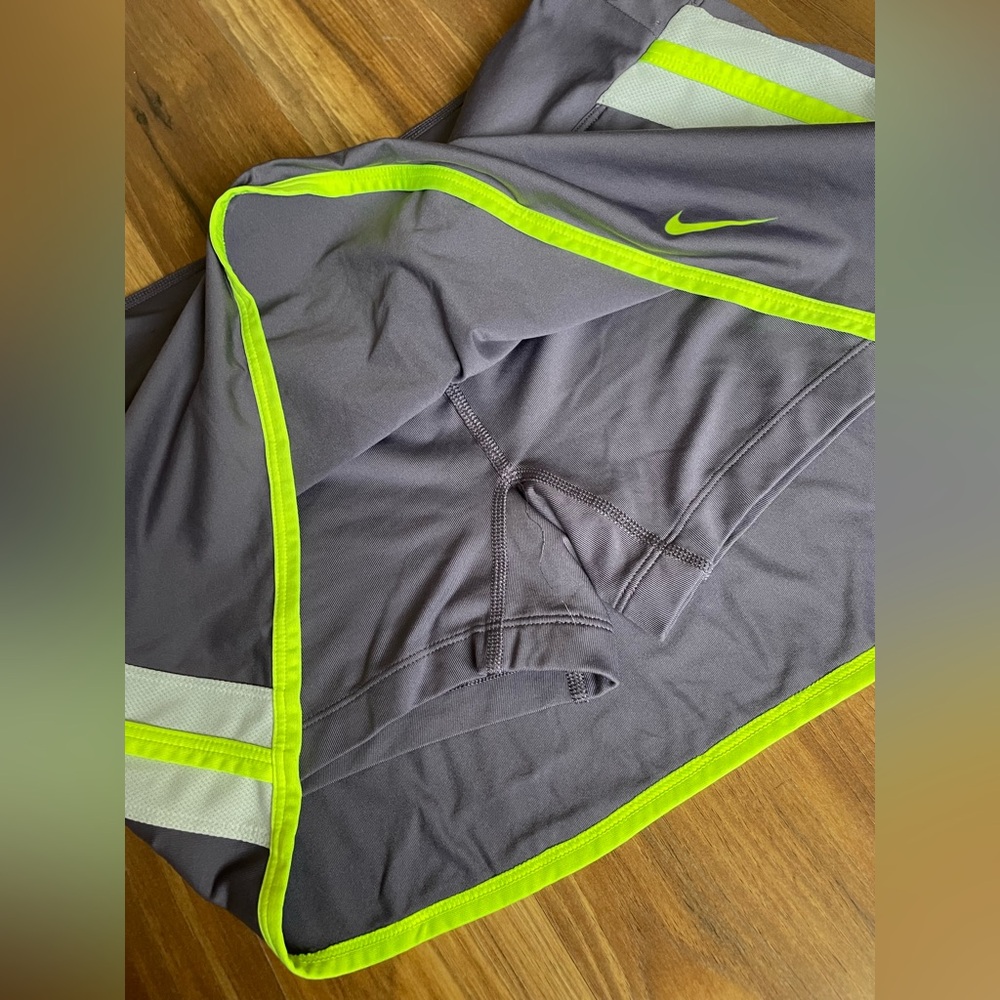 Nike Purple and Neon Green Dri-Fit Athletic Skort | women’s large - Picture 4 of 5